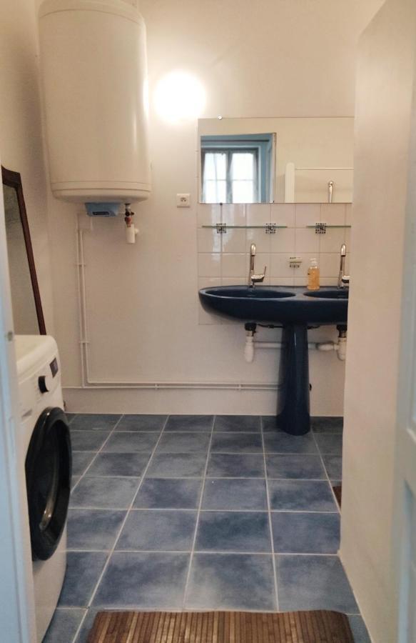 2 Chambres 88M2 Extra Centre Historique Cahors Vaste Appartement Convivial Et Cosy Exterior foto
